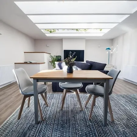 Light And Spacious Loft Apartment In Town Centre Southampton Exterior photo