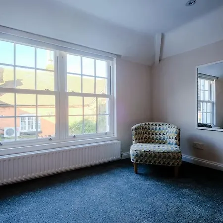 Light And Spacious Loft Apartment In Town Centre Southampton Exterior photo