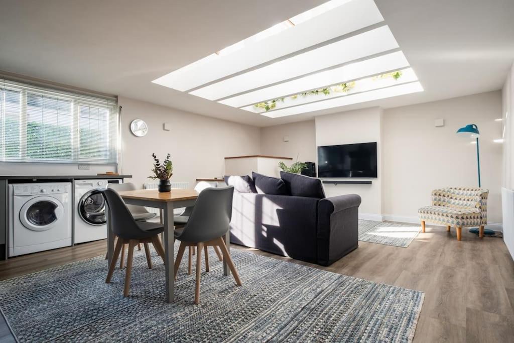Apartment Light And Spacious Loft In Town Centre Southampton
